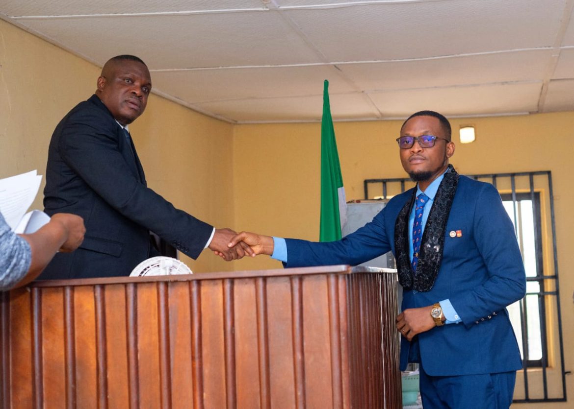 Sir Raymond E. Onwugbenu sworn in as Justice of the Peace at High Court of Justice, Agbor